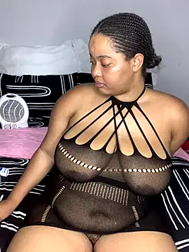 sexytinashe21 online show from 12-16-25, 07:40