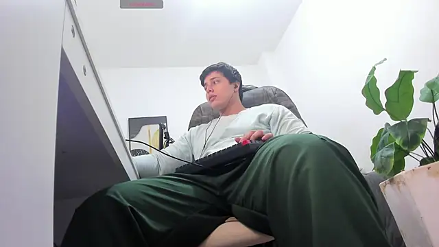 Thom Ohtani online show from 11-18-25, 11:26