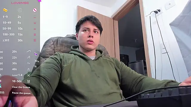 Snapshot of Thom_Ohtani chatting on 09-12-25, 03:17 Thom Ohtani online show from 09-12-25, 03:17