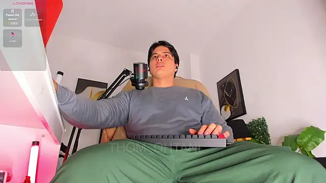 Thom Ohtani online show from 04-12-26, 09:51