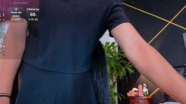 amabel zambrano online show from 10-24-25, 12:04