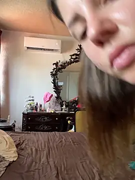 Izy cute  online show from 09-12-25, 07:35