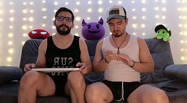 Snapshot of ErickBrant chatting on 03-21-25, 09:12 ErickBrant online show from 03-21-25, 09:12