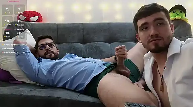 Snapshot of ErickBrant chatting on 02-12-25, 11:30 ErickBrant online show from 02-12-25, 11:30