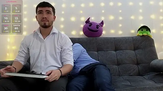 Snapshot of ErickBrant chatting on 02-12-25, 08:29 ErickBrant online show from 02-12-25, 08:29