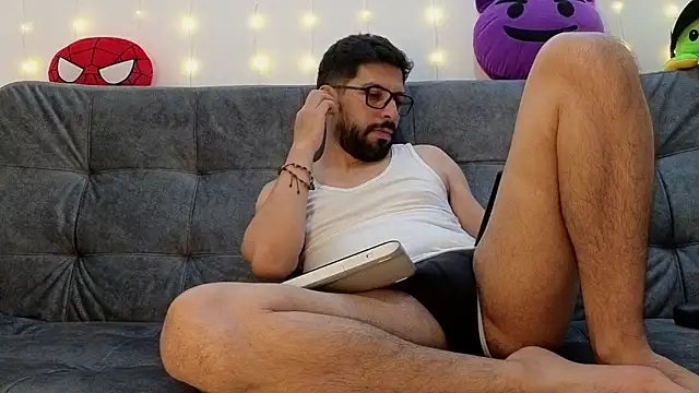 Snapshot of ErickBrant chatting on 03-02-25, 02:51 ErickBrant online show from 03-02-25, 02:51