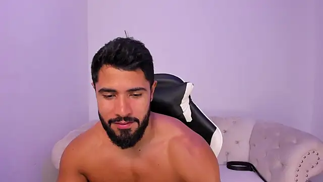 Santiago huntt online show from 02-17-26, 09:56