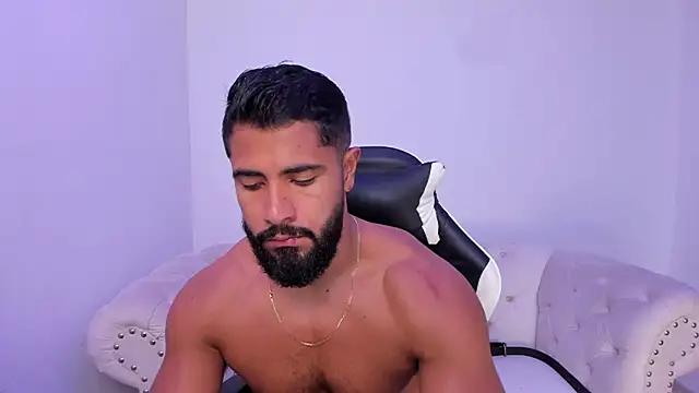 Santiago huntt online show from 12-04-25, 12:59