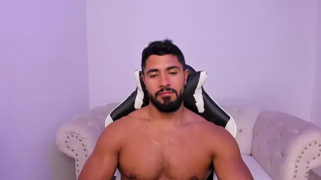 Santiago huntt online show from 03-03-26, 08:49