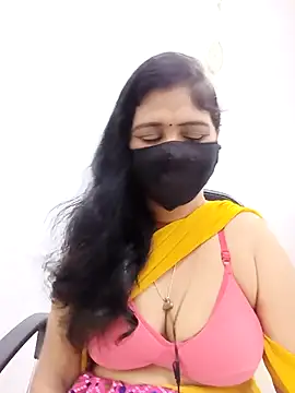 Lucky-Deepthi online show from 05-12-26, 09:32