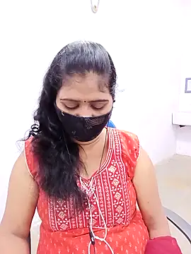 Snapshot of Lucky-Deepthi chatting on 03-09-25, 04:00 Lucky-Deepthi online show from 03-09-25, 04:00