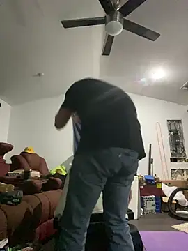 Snapshot of SparingTeller chatting on 11-08-25, 07:56 SparingTeller online show from 11-08-25, 07:56