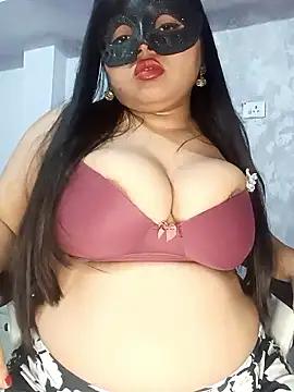 BigAssSarah online show from 01-06-26, 12:20