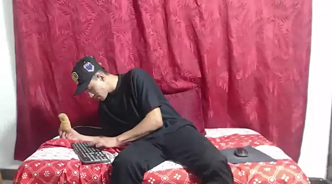 Cris steban1 online show from 01-10-25, 09:13