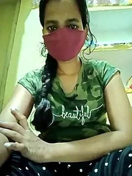 Snapshot of Pooja_cut chatting on 09-14-25, 04:18 Pooja cut online show from 09-14-25, 04:18