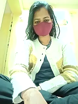 Snapshot of Pooja_cut chatting on 03-09-25, 01:46 Pooja cut online show from 03-09-25, 01:46