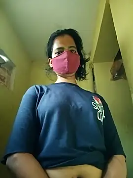 Snapshot of Pooja_cut chatting on 10-13-25, 01:40 Pooja cut online show from 10-13-25, 01:40
