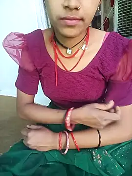 Snapshot of Amaya_Bajwa chatting on 03-15-25, 08:15 Amaya Bajwa online show from 03-15-25, 08:15