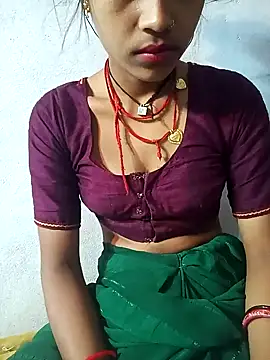 Snapshot of Amaya_Bajwa chatting on 03-17-25, 09:57 Amaya Bajwa online show from 03-17-25, 09:57