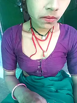 Snapshot of Amaya_Bajwa chatting on 03-19-25, 04:36 Amaya Bajwa online show from 03-19-25, 04:36