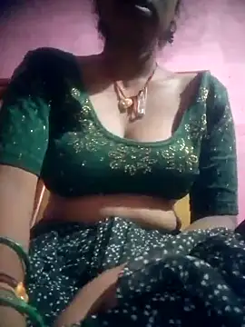 Snapshot of Amaya_Bajwa chatting on 10-07-25, 11:28 Amaya Bajwa online show from 10-07-25, 11:28