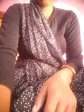 Snapshot of Amaya_Bajwa chatting on 12-23-25, 06:12 Amaya Bajwa online show from 12-23-25, 06:12
