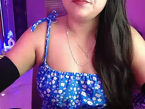 Snapshot of Mitikaa chatting on 09-20-25, 02:22 Mitikaa online show from 09-20-25, 02:22