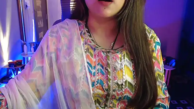 Mitikaa online show from 03-19-26, 01:33