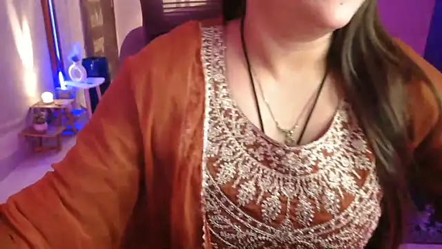 Mitikaa online show from 01-06-26, 01:48