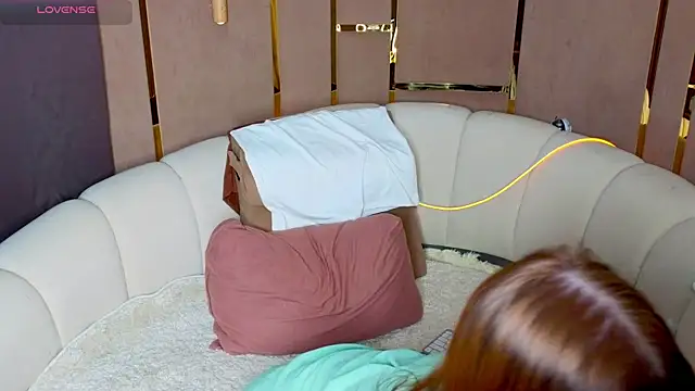 emilytrays online show from 05-09-26, 06:00