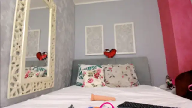 LustyRosee online show from 09-19-25, 03:54