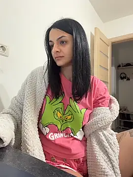 Snapshot of NNNoire chatting on 02-13-26, 05:46 NNNoire online show from 02-13-26, 05:46