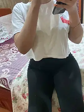 Maya mimi online show from 01-27-25, 04:33