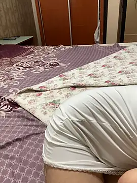 Maya mimi online show from 01-27-25, 03:04