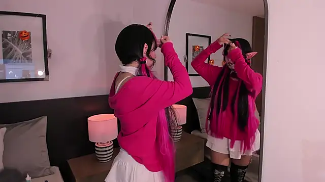 vi anaya online show from 10-30-25, 12:03