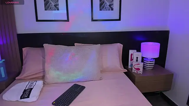 vi anaya online show from 10-24-25, 11:42