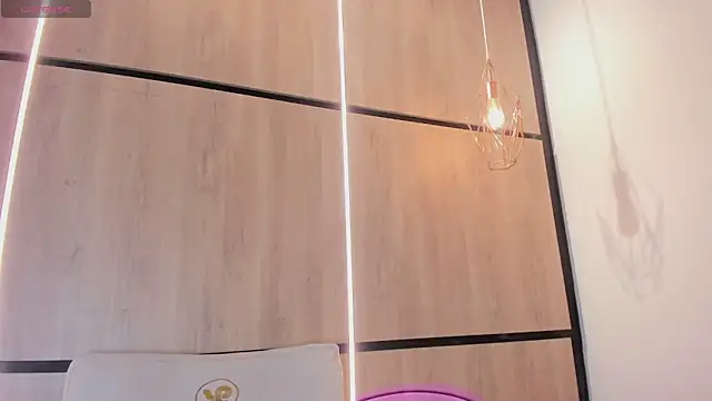 ashlyn parker online show from 02-03-26, 08:03