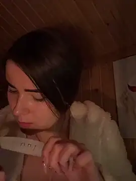 mewKate online show from 02-08-26, 09:34