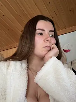 mewKate online show from 02-19-26, 02:58