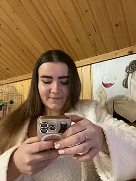 mewKate online show from 02-28-26, 04:39