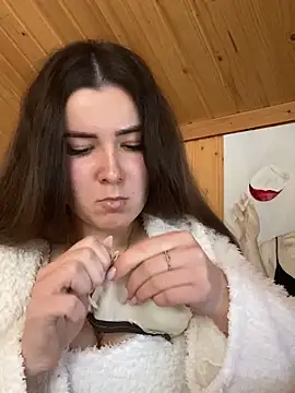 mewKate online show from 04-07-26, 12:40