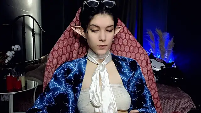 Snapshot of Hyeon_Jin chatting on 03-20-25, 10:21 Hyeon Jin online show from 03-20-25, 10:21