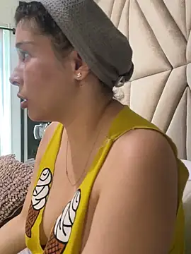 MilaRux online show from 11-07-25, 07:29