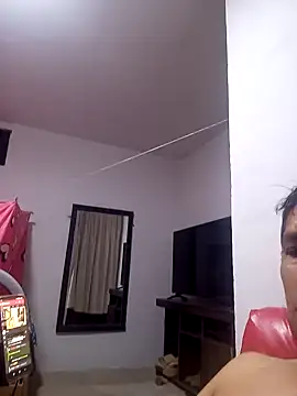 Snapshot of Elpeque_x40 chatting on 01-05-25, 04:14 Elpeque x40 online show from 01-05-25, 04:14