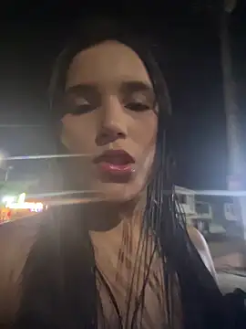 Snapshot of the_queen_of_street chatting on 02-27-26, 02:12 the queen of street online show from 02-27-26, 02:12