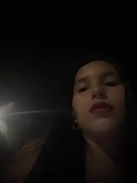 Snapshot of the_queen_of_street chatting on 02-05-26, 05:14 the queen of street online show from 02-05-26, 05:14