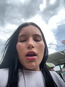 Snapshot of the_queen_of_street chatting on 02-20-26, 06:32 the queen of street online show from 02-20-26, 06:32