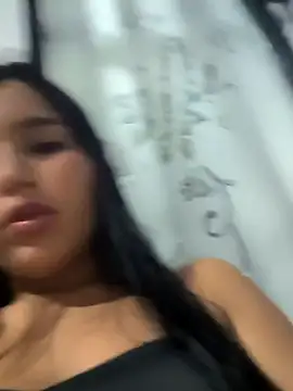 Snapshot of the_queen_of_street chatting on 02-18-26, 03:04 the queen of street online show from 02-18-26, 03:04