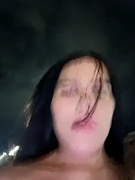 the queen of street online show from 11-16-25, 01:54