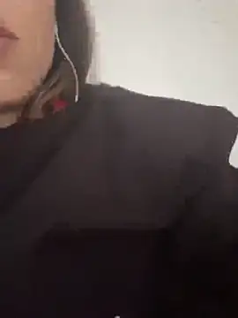 LuizaDiaz online show from 10-06-25, 08:20